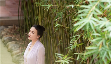 春风十里，我们经行处无穷绿水青山！